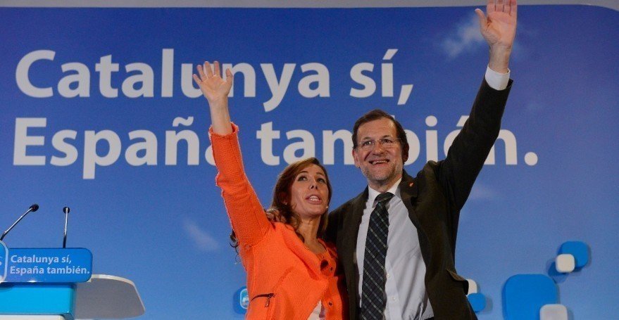 Mariano Rajoy y Sánchez-Camacho en un mitin del PP en Cataluña.