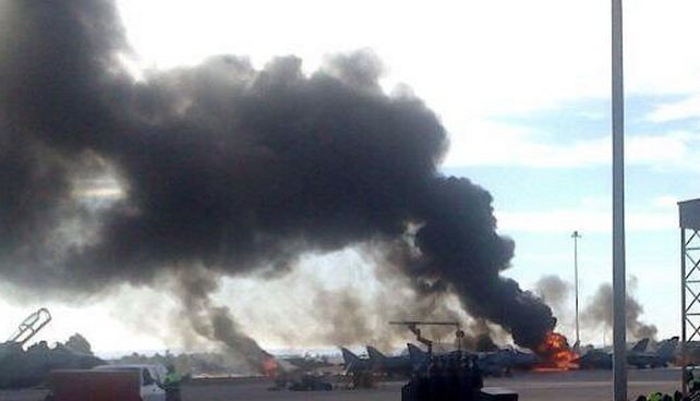 Imágenes posteriores al accidente del F-16 en Los Llanos.