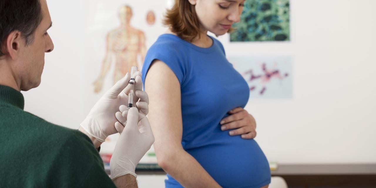 Cae el porcentaje de mujeres embarazadas que se vacunan contra la gripe. Foto: Europa Press