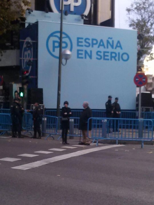 Preparativos en la calle Génova de Madrid.