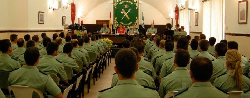Cabos y Guardias del cuerpo de La Guardia Civil.