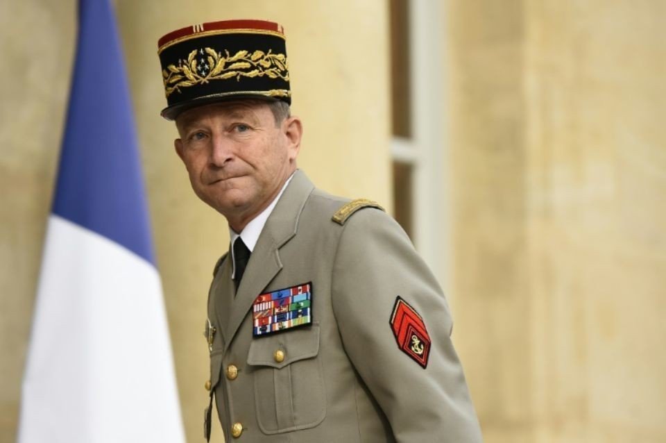 El ya ex JEMAD francés general Pierre de Villiers.