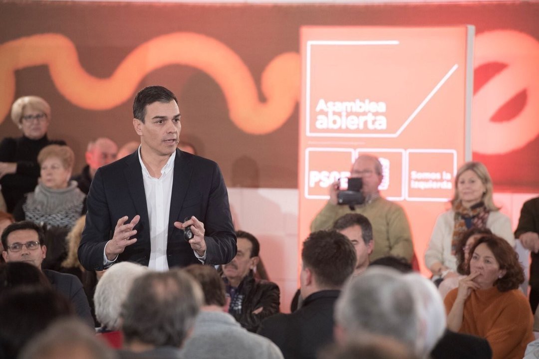 Pedro Sánchez, en una asamblea abierta con militantes del PSOE.