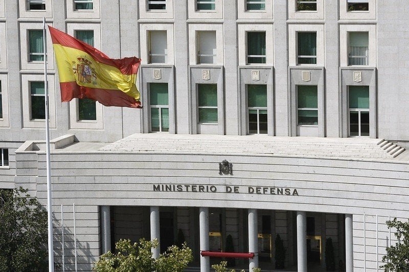 Fachada de la sede central del Ministerio de Defensa.