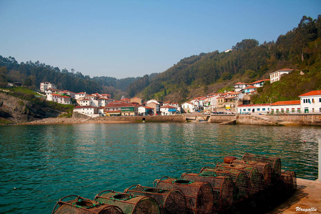 Pueblos con más encanto: Viaja a Tazones en Asturias.