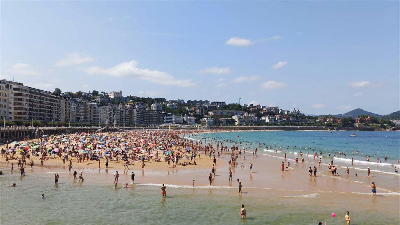 La playa de La Concha de San Sebastián. Fuente: EuropaPress