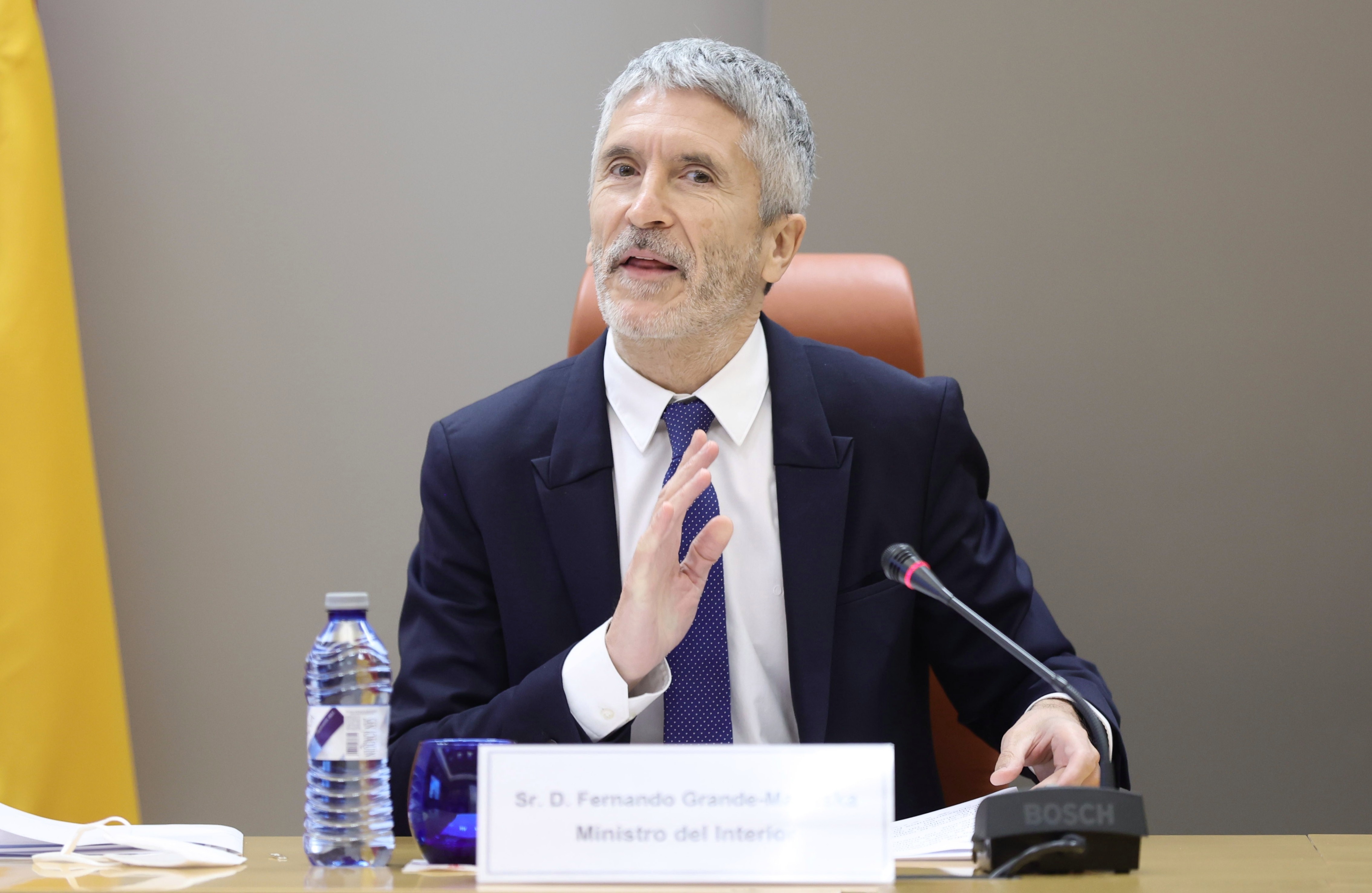 Cargando…
El ministro de Interior, Fernando Grande-Marlaska, en la presentación del balance de siniestralidad vial de 2021