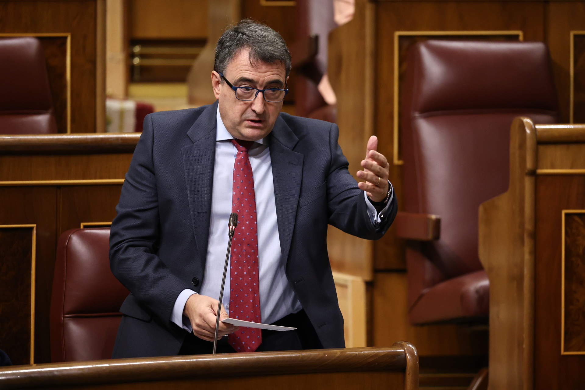 Cargar máis
El portavoz del PNV en el Congreso, Aitor Esteban, interviene durante una sesión plenaria en el Congreso de los Diputados, a 2 de noviembre de 2022, en Madrid (España).