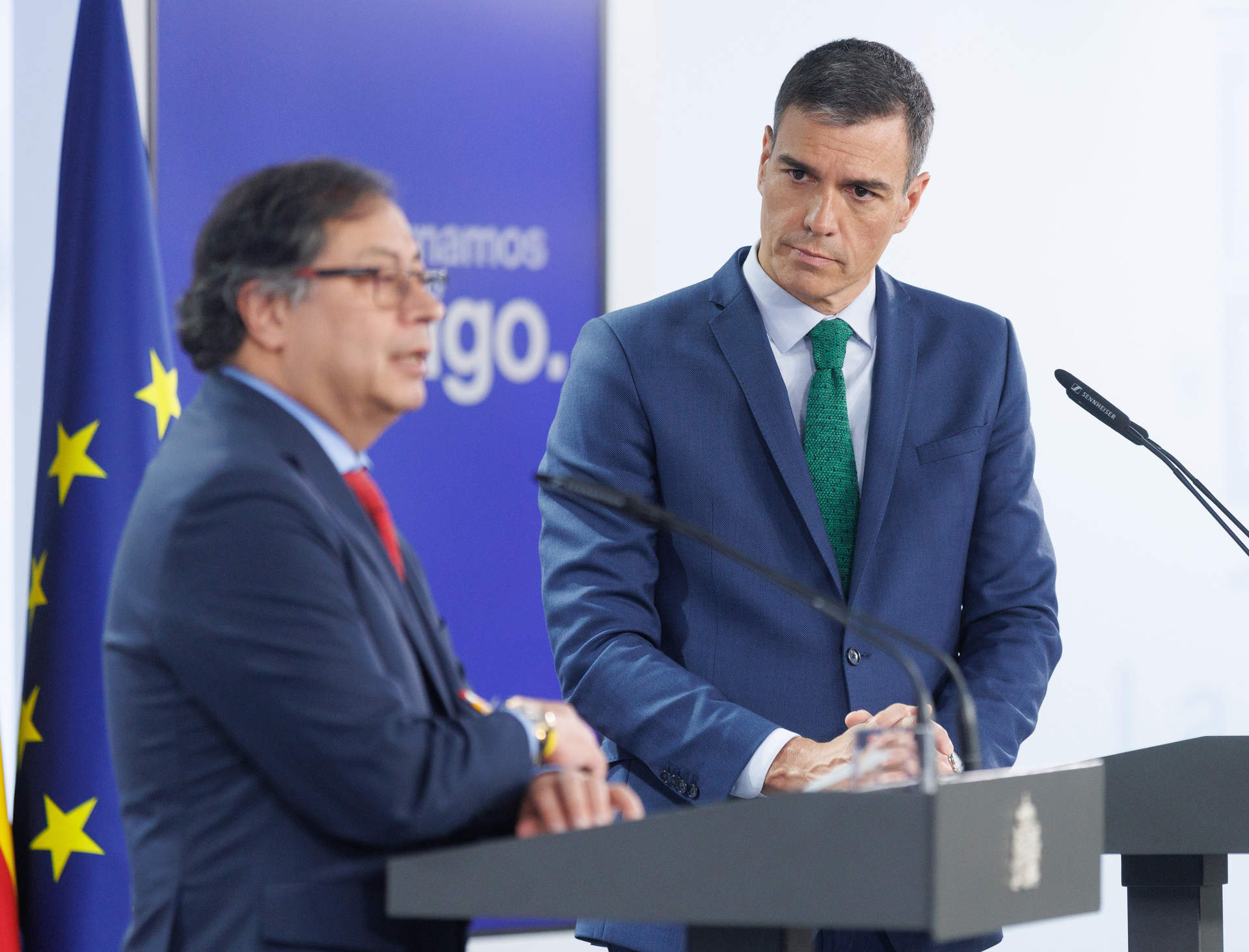 Gustavo Petro y Pedro Sánchez.