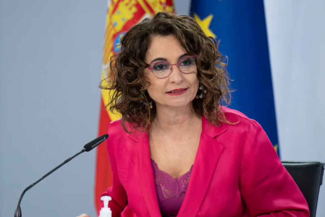 Mar&iacute;a Jes&uacute;s Montero 