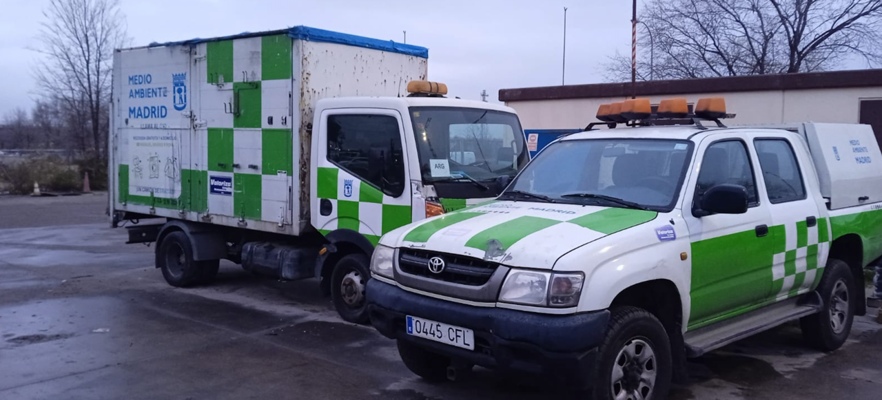 Veh&iacute;culos del servicio de limpieza del Ayuntamiento de Madrid.