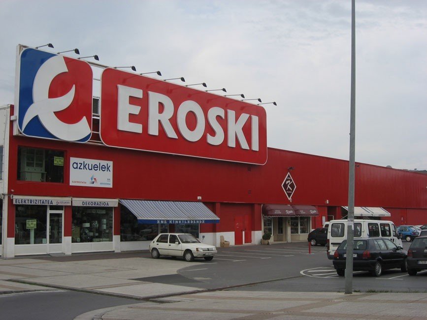 Supermercado de Eroski en el País Vasco.