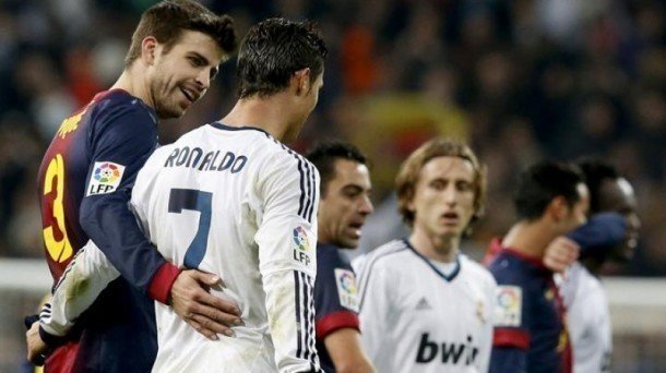 Cristiano Ronaldo y Piqué.