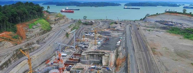 Obras de ampliación del Canal de Panamá.