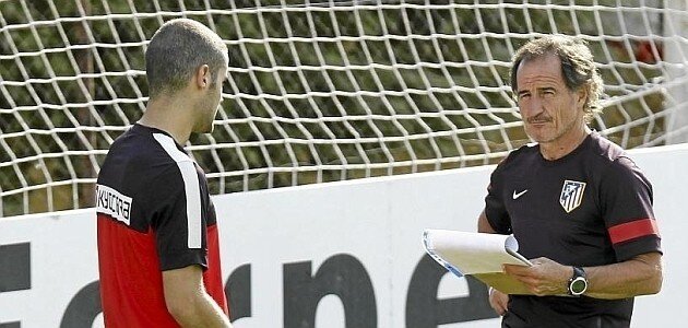 &Oacute;scar Ortega, preparador f&iacute;sico del Atl&eacute;tico.