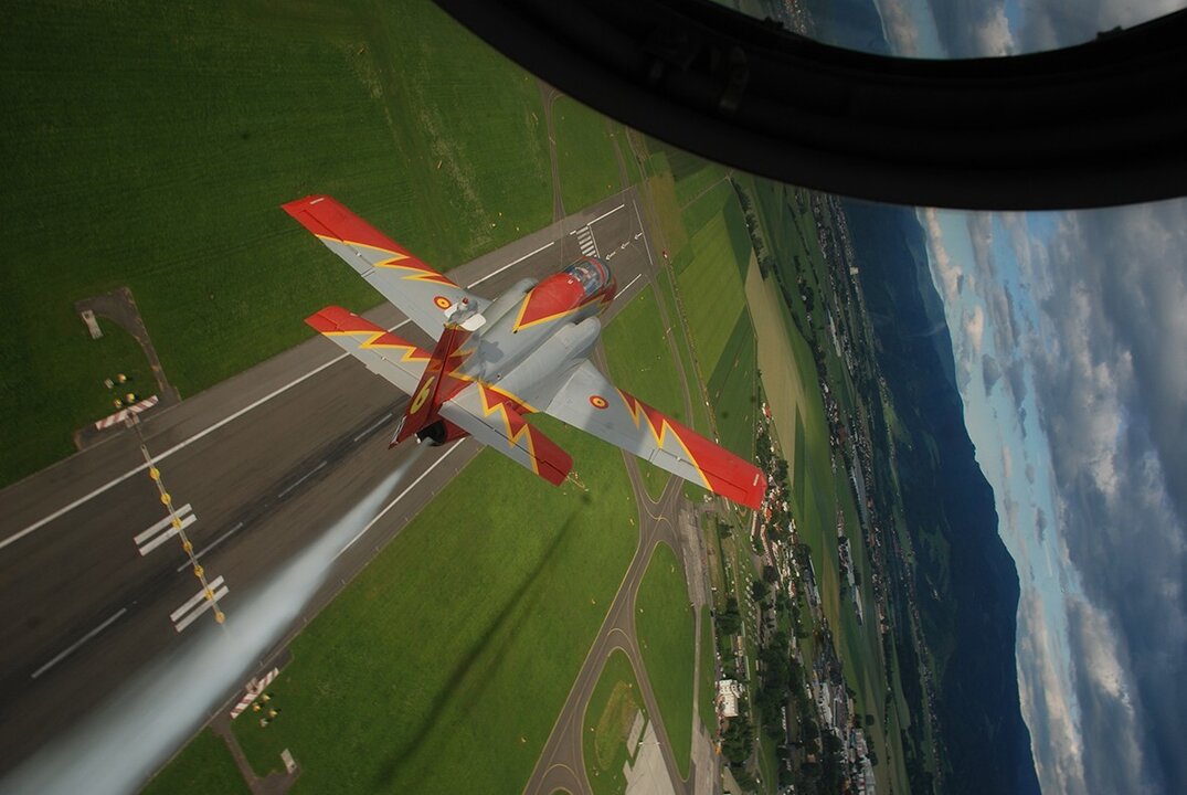 Patrulla &Aacute;guila durante un ejercicio.