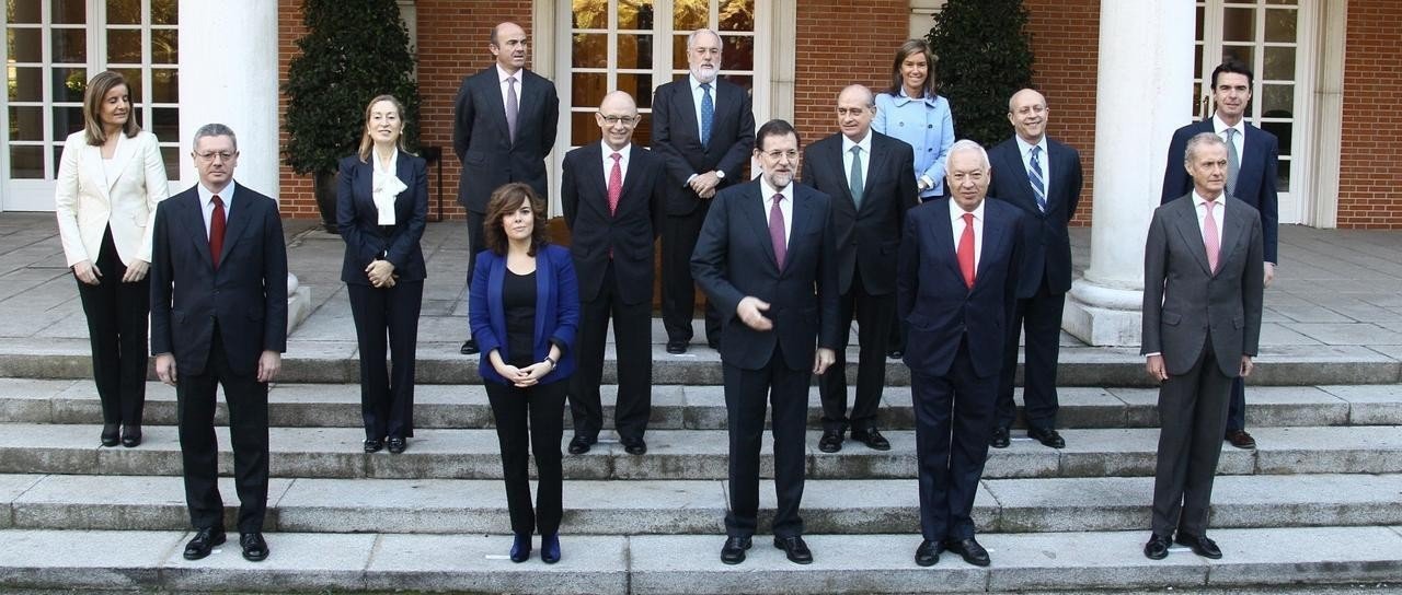 Posado del primer Gobierno de Mariano Rajoy en el Palacio de la Moncloa.
