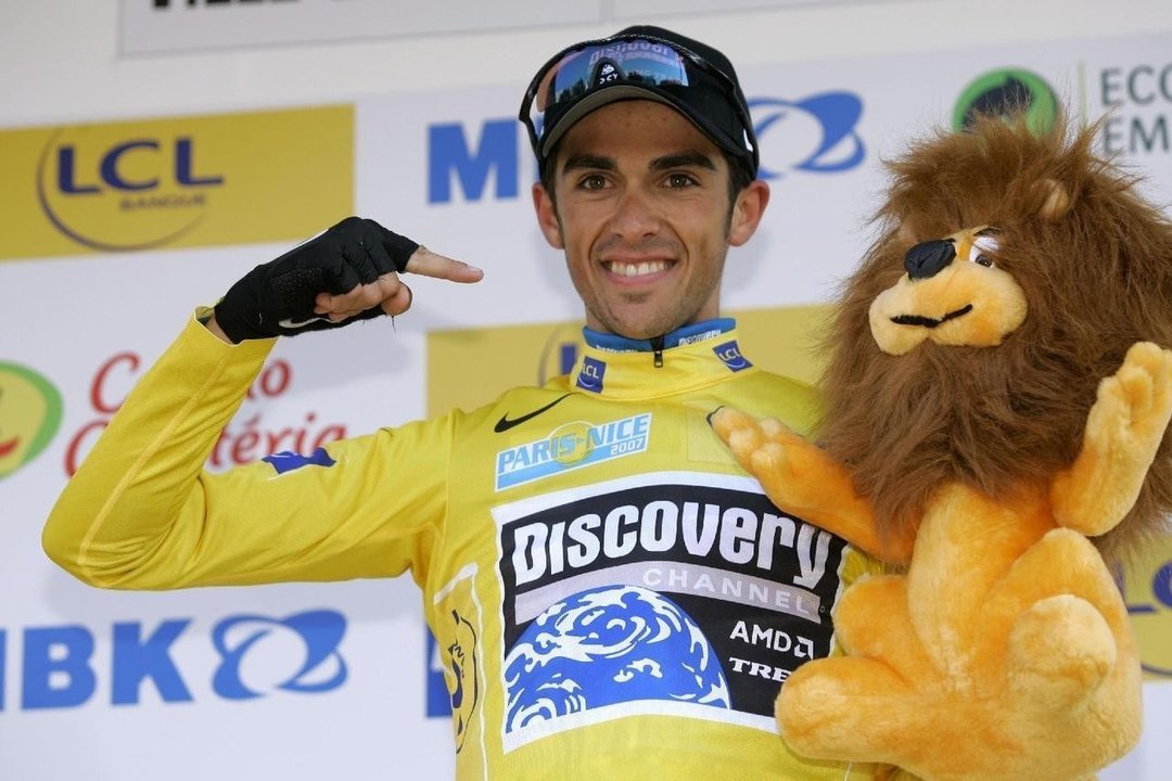 Alberto Contador celebra una victoria en el Tour.