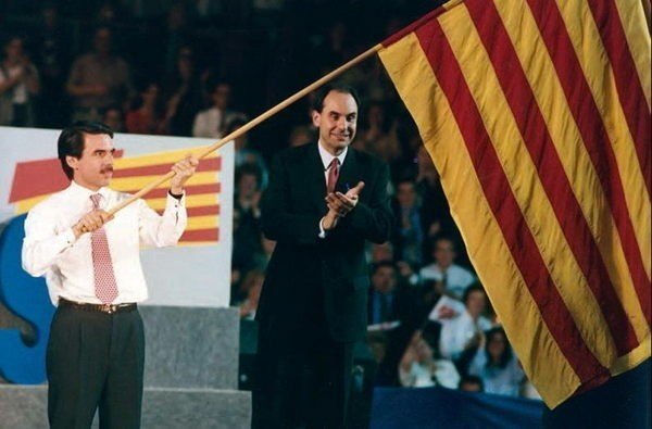 José María Aznar y Alejo Vidal-Quadras, en un mitin del PP de Cataluña.