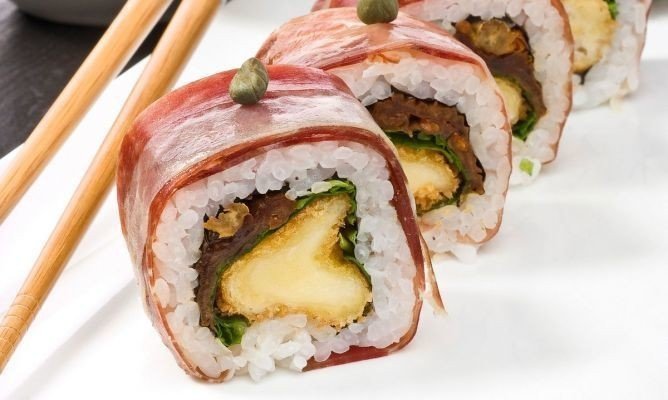 Sushi ibérico con jamón de bellota.