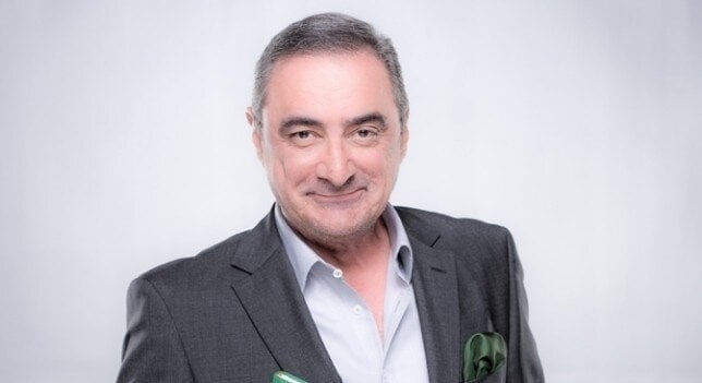 Carlos Herrera.