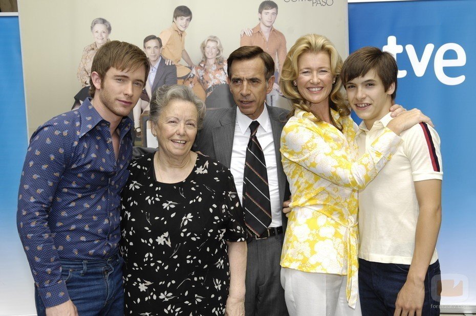 Los actores de 'Cuéntame' en 2014.