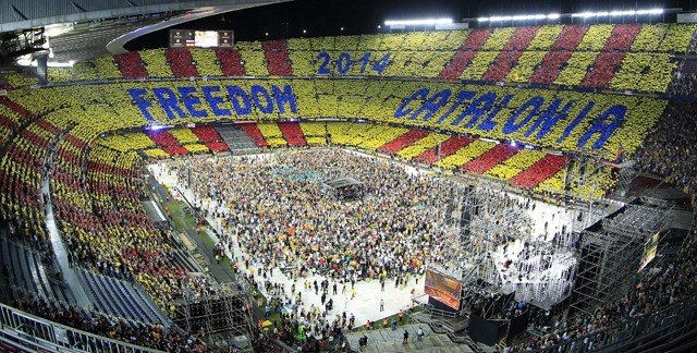 Acto independentista en el Camp Nou.