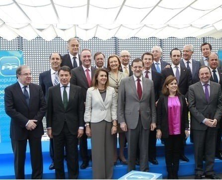 Mariano Rajoy con los presidentes autonómicos del PP.