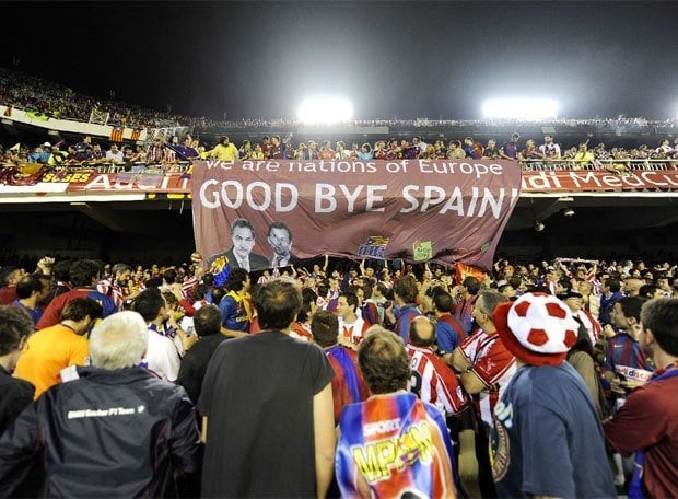 Pancarta antiespañolista en la final de la Copa del Rey.