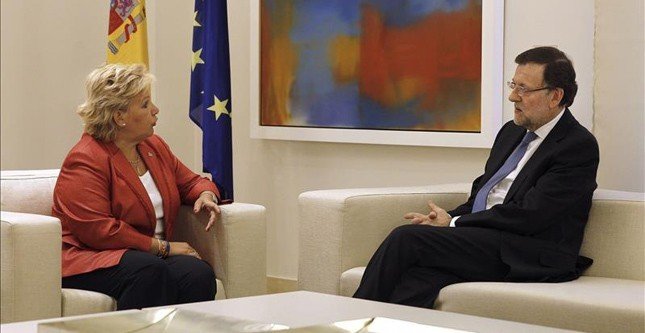 Ángeles Pedraza, presidenta de la AVT, y Mariano Rajoy.