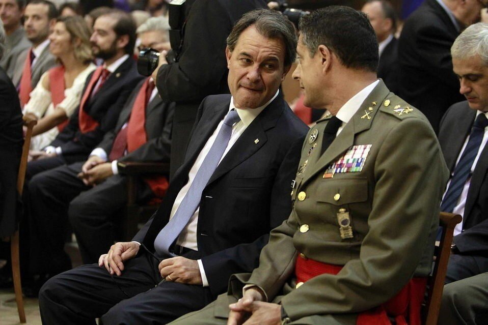 El teniente general de Catalu&ntilde;a con Artur Mas.