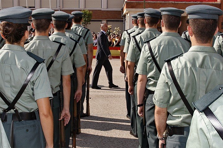 Guardias civiles en Valdemoro.