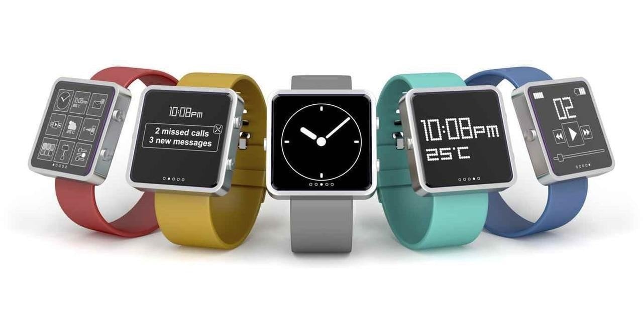 Ejemplo de distintos modelos de smartwatches en el mercado. 
