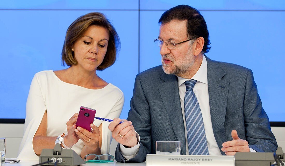 Mar&iacute;a Dolores de Cospedal y Mariano Rajoy.