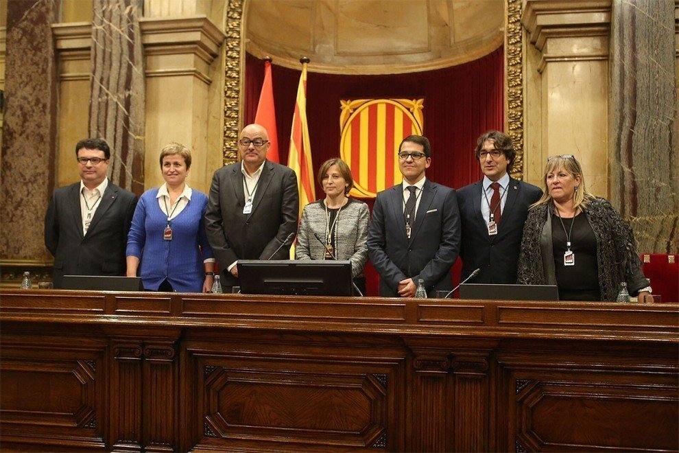 Miembros de la nueva Mesa del Parlament.