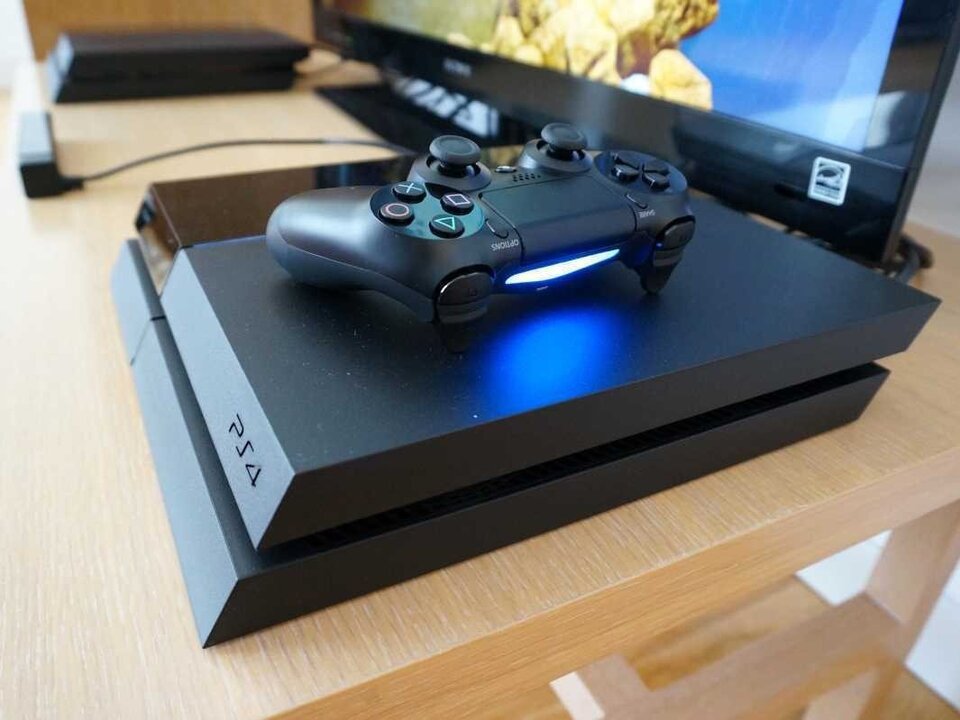 Play Station 4. 