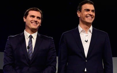 Pedro S&aacute;nchez y Albert Rivera en el debate organizado por 'El Pa&iacute;s'. 