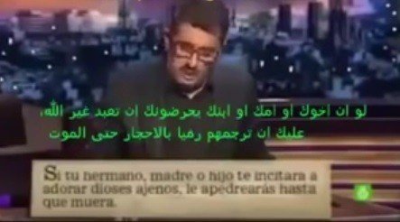 Fotograma del vídeo de Andreu Buenafuente distribuido por islamistas para atacar al cristianismo.
