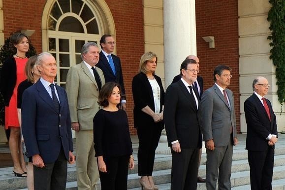 Rajoy con sus ministros.