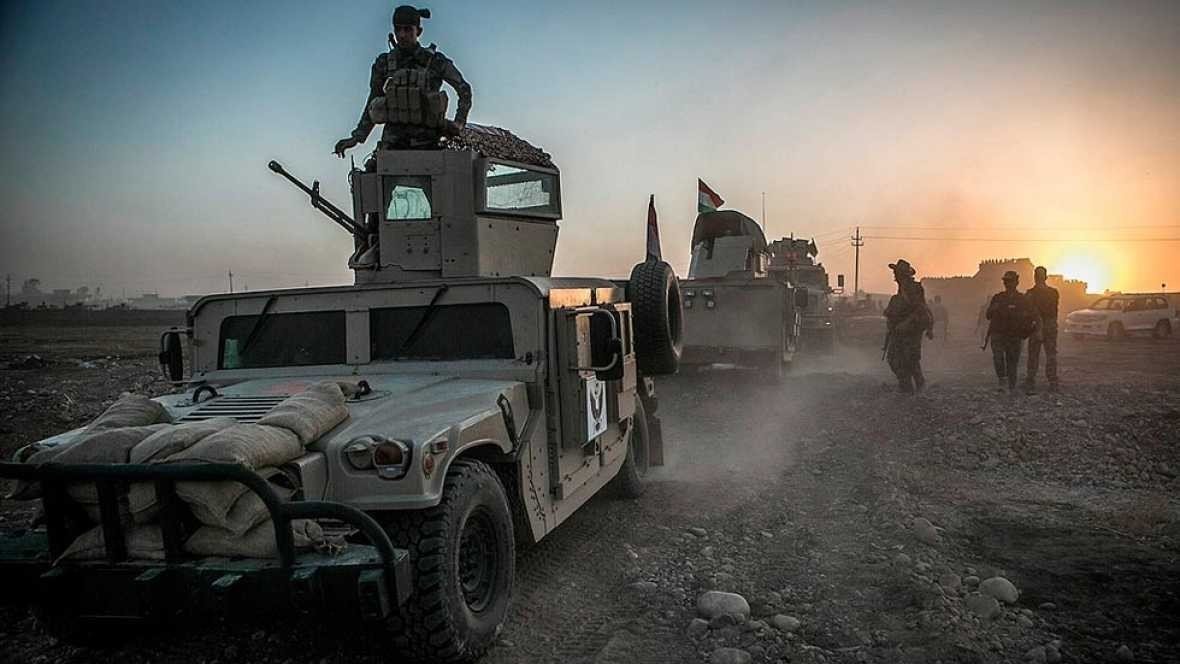 Tropas iraquíes en Al Qayyat, a 60 kilómetros de Mosul.