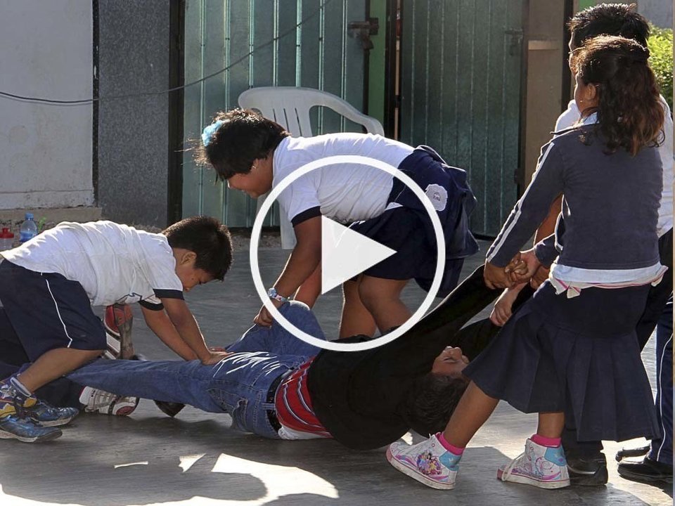 Foto vídeo: acoso escolar 
