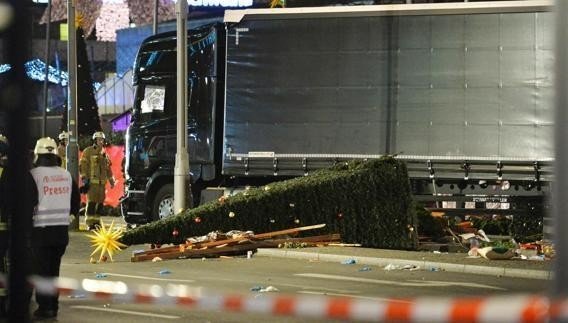 Camión que provocó el atentado en Berlín.