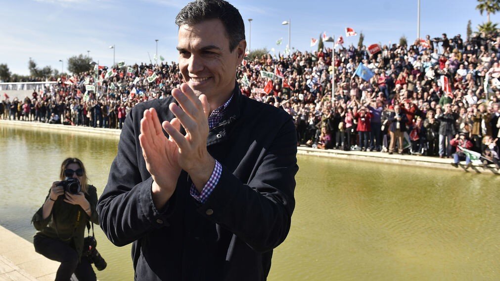 Pedro S&aacute;nchez, en el mitin de Dos Hermanas.