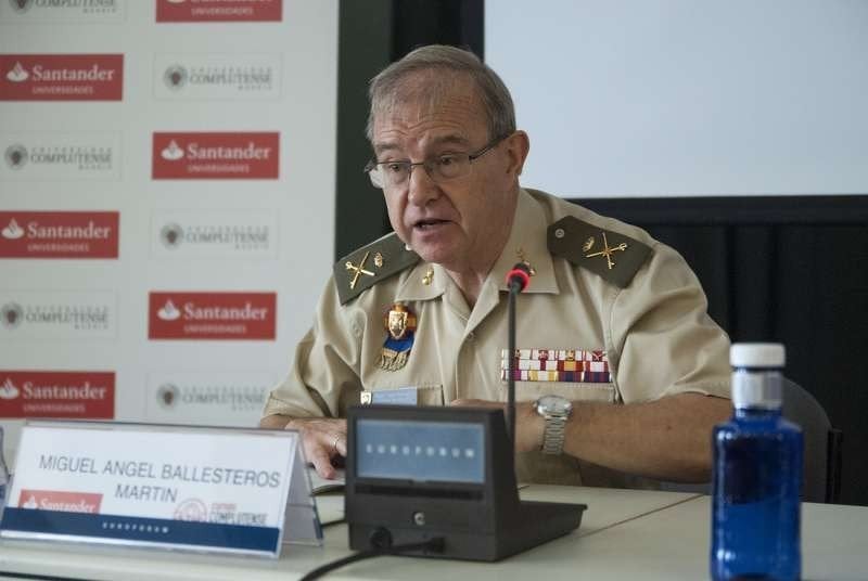 El general Miguel Ángel Ballestero.