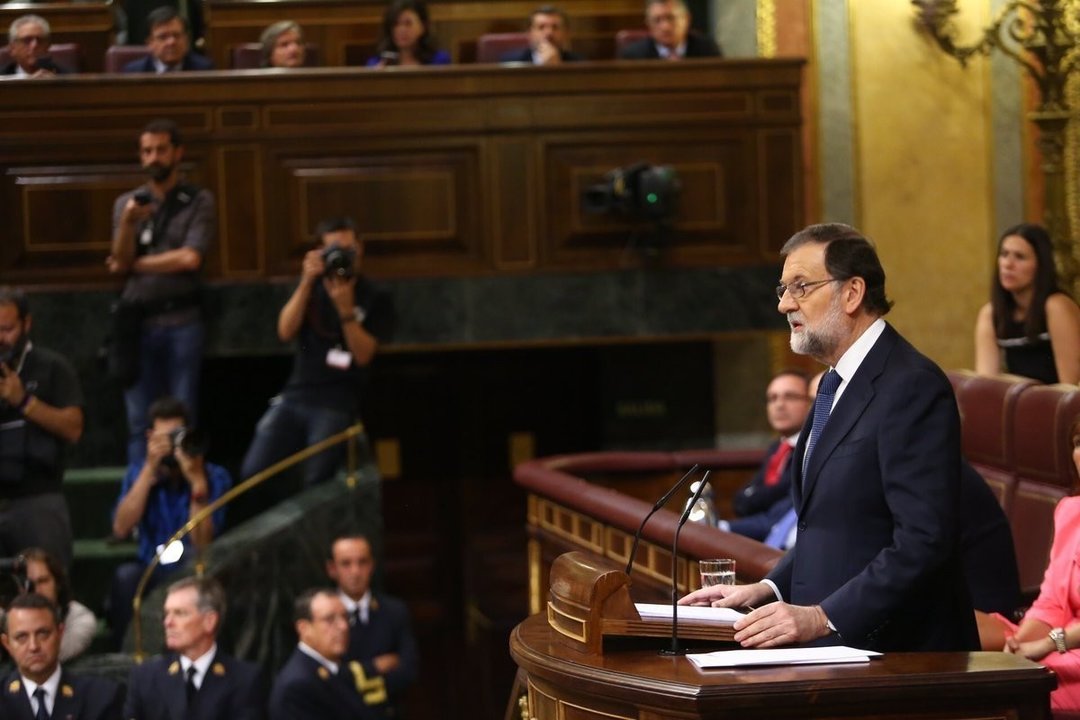 Mariano Rajoy, en la tribuna de oradores del Congreso de los Diputados.