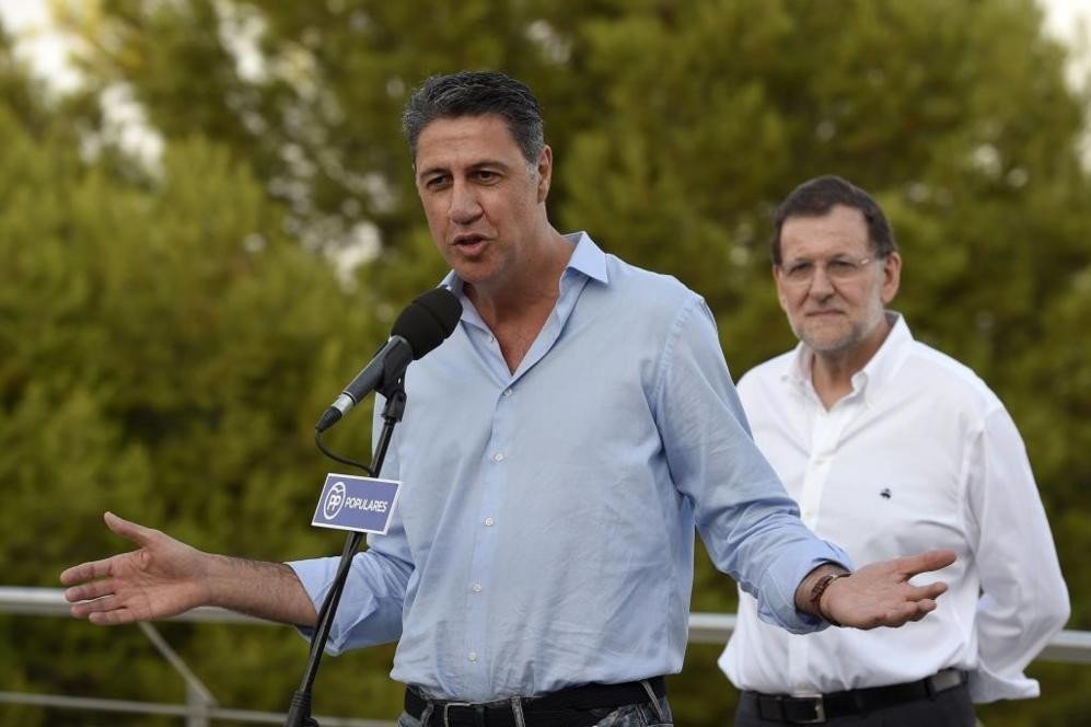 Xavier García Albiol junto a Rajoy en un mitin.