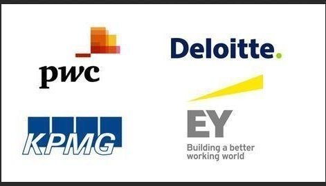Los logos de las Big Four: Deloitte, PwC, Ernst & Young y KPMG.