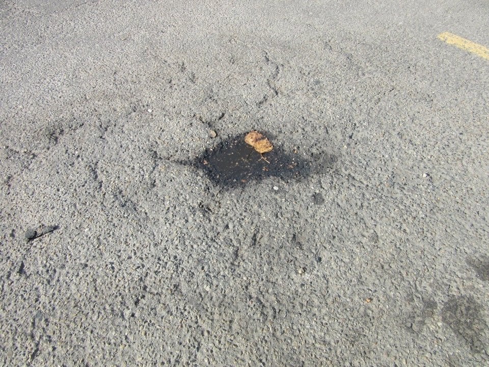 pavement_asphalt_street_highway_surface_tar_paving_repair-1331104