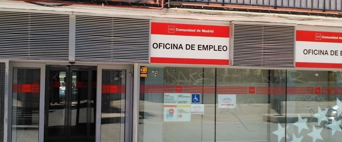 Oficina de empleo en Madrid.