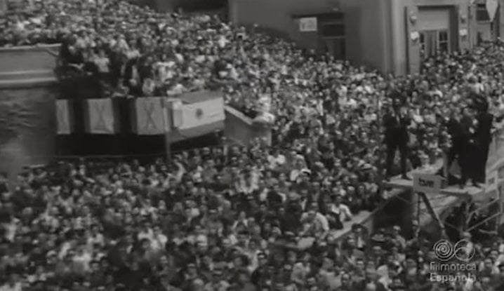Recibimiento a Franco en Berga (Barcelona), en 1966.